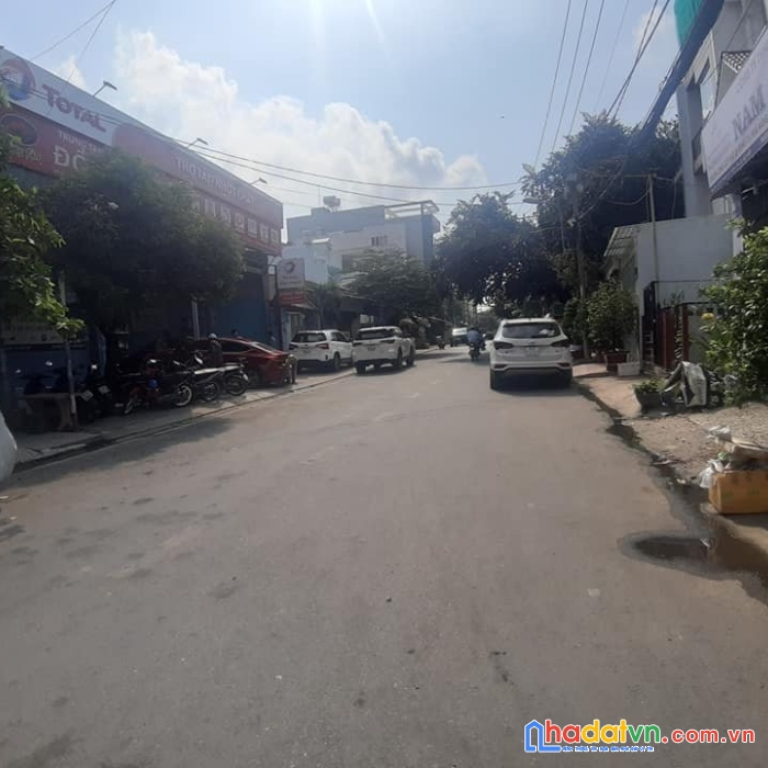 Hẻm 3 xe hơi dàn hàng ngang - 96m2 - 3 tầng đúc 5pn - kdmb đa ngành nghề - chỉ 11 t.ỷ còn tl