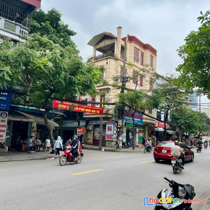 Bán nhà ngô thì nhậm, plo ô tô kinh doanh, 50m2, 4t, chân chung cư, giá 8,3 tỷ.