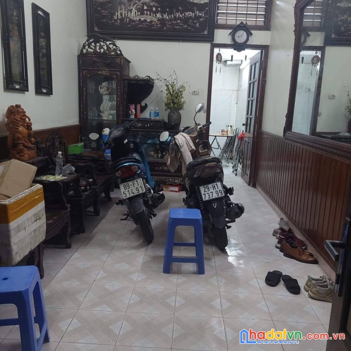 Quá bất ngờ, phố phương mai, đống đa, 33m x 4 tầng, giá 3.6 tỷ.