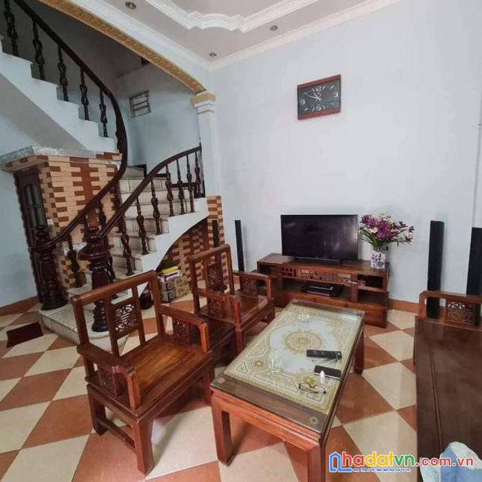 Cực sốc xã đàn 2, 55m x 4 tầng, mt: 4.5m, giá 6 tỷ. đống đa.