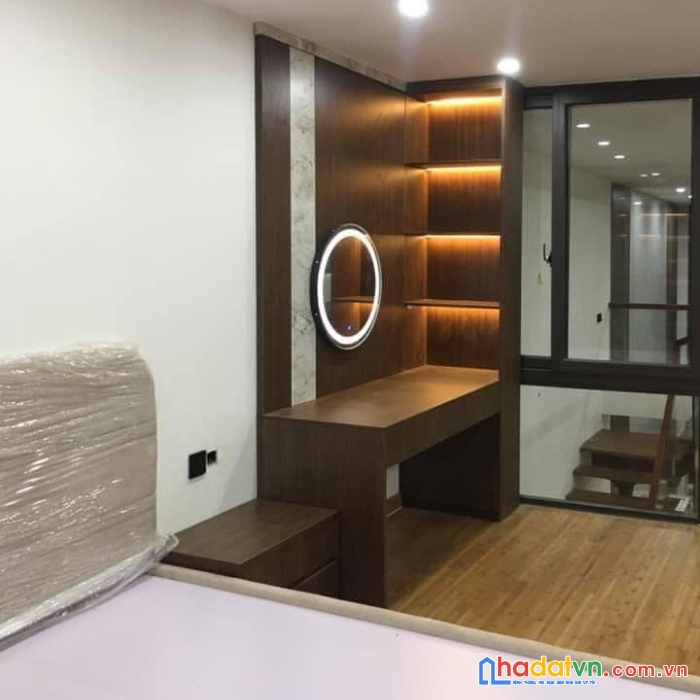 Nhà nguyễn quý đức, toà nhà cho thuê , dt 165m2, 10 tầng giá nhỉnh 40 tỷ