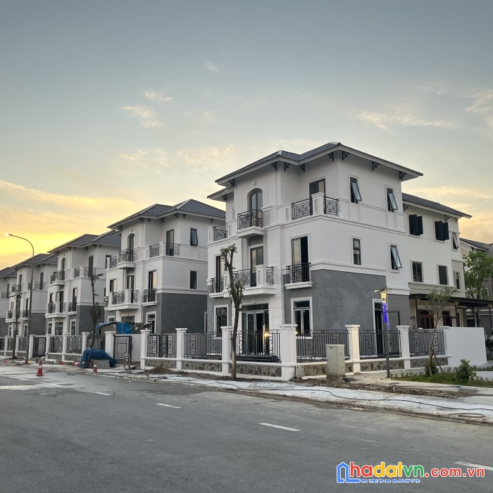 Duy nhất 1 căn siêu phẩm biệt thự đơn lập 240m2 view công viên, suất ngoại giao giá chỉ 2x tỷ