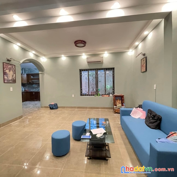 Chỉ 6.6 tỷ có ngay nhà đẹp – 70m x5t - quận ba đình – đường la thành – oto gần – ngõ thông
