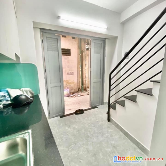 Bán nhà vạn bảo 4 tầng - nhà đẹp - ngõ thông nhỉnh 1 tỷ