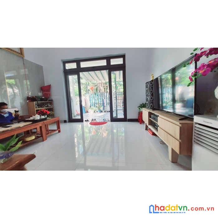 Gấp bán! nhà mẹ suốt,mới,2 tầng, 100m2, 2 tỷ 8