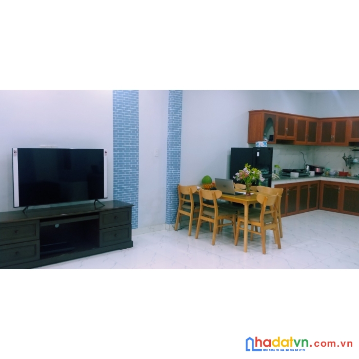 Bán nhà 5,3x10,6m, trệt+lầu, đường đồng xoài, q.tân bình, tp hcm