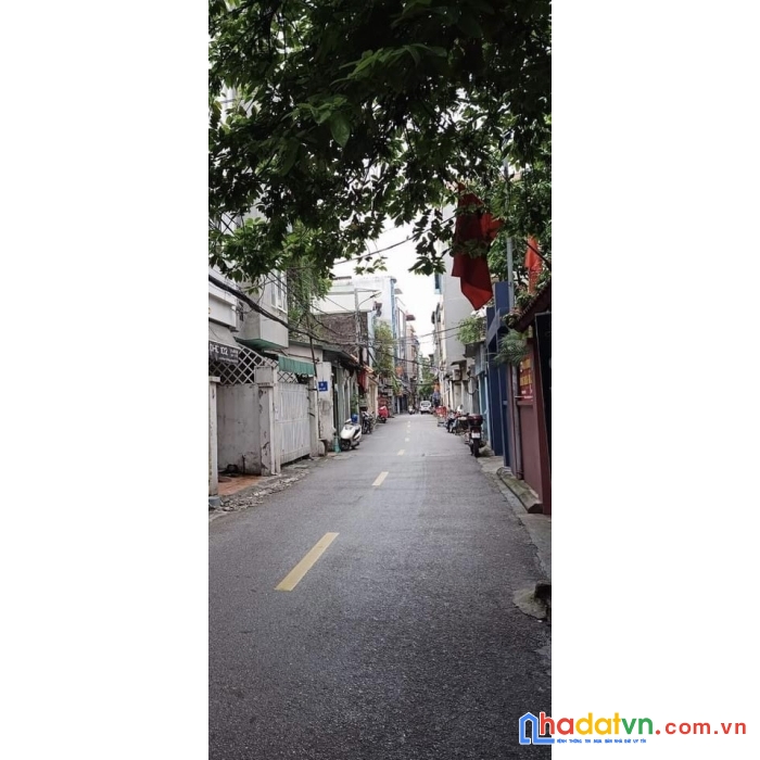 Kinh doanh bất chấp mặt phố bồ đề lb 50m2 mt4m 7.2 tỷ sầm uất ngày đêm.