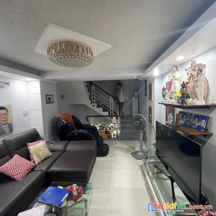 Nhà 6 tầng lê văn sỹ bán, 65m2 chỉ 13 tỷ, thu nhập 50tr/tháng