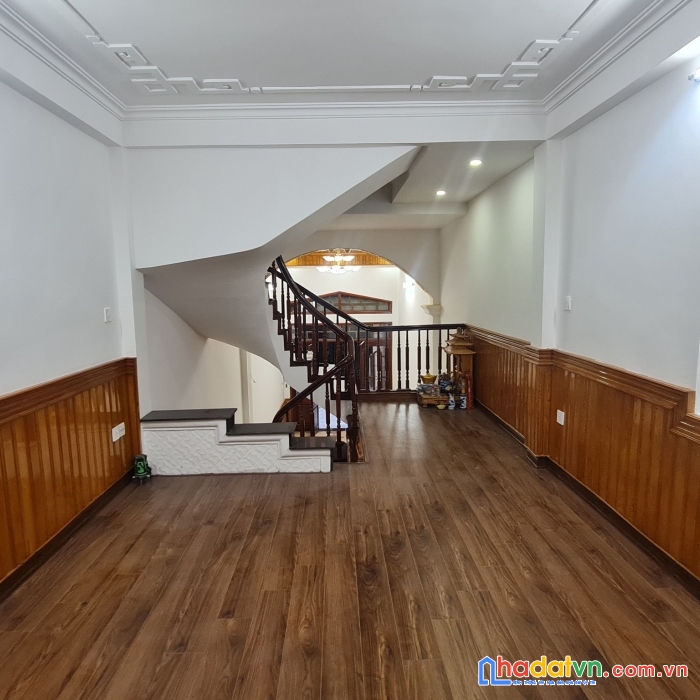 Bán nhà phố thái hà - đống đa 45m x 6 tầng, vừa ở vừa kinh doanh, oto vào nhà.