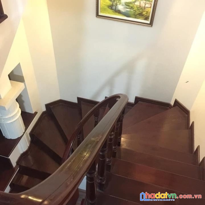 Bán nhà chu huy mân,  long biên, hà nội 72m2x5t, mt 5m, 7.3 tỷ