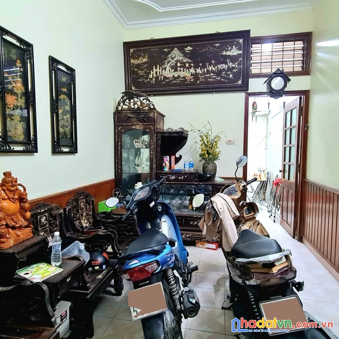 Bán nhà phương mai 31m2, hơn 3 tỷ. ngõ thông gần phố, an sinh tuyệt vời, xem là thích.