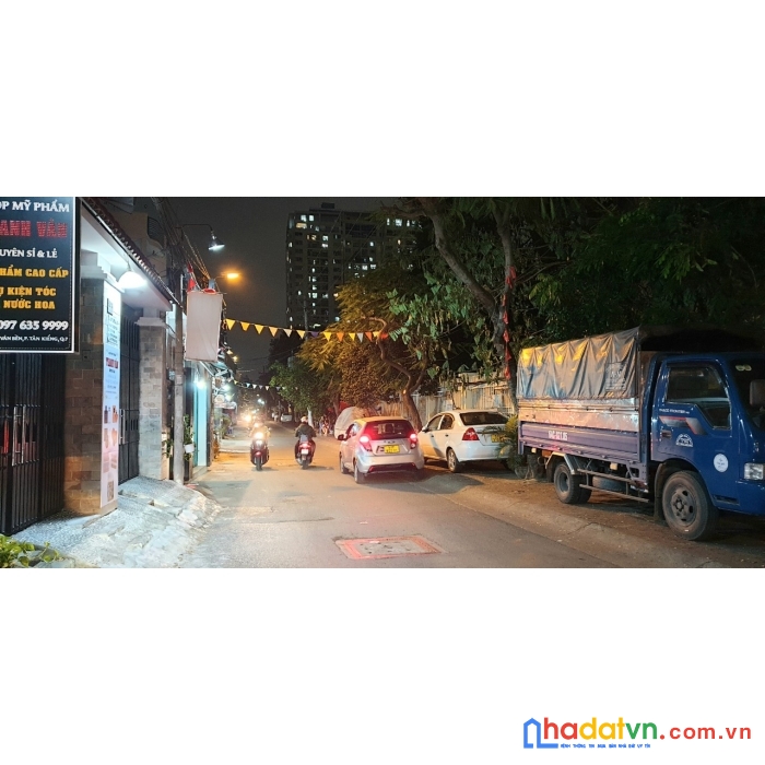 Hxh đẹp - rẻ  dt 74 m2 đúc 2 tầng lâm văn bền quận 7  có 3,5 tỷ