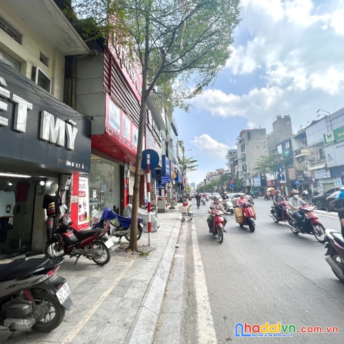Cực hót - bán nhà mặt phố tôn đức thắng - kinh doanh bậc nhất q đống đa