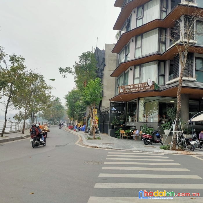 Cực hiếm, bán nhà mặt phố trích sài. thích hợp đầu tư