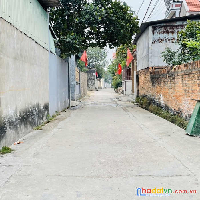 Lô góc 2 mặt tiền oto vào đất giá nhỉnh tỷ xuân nộn