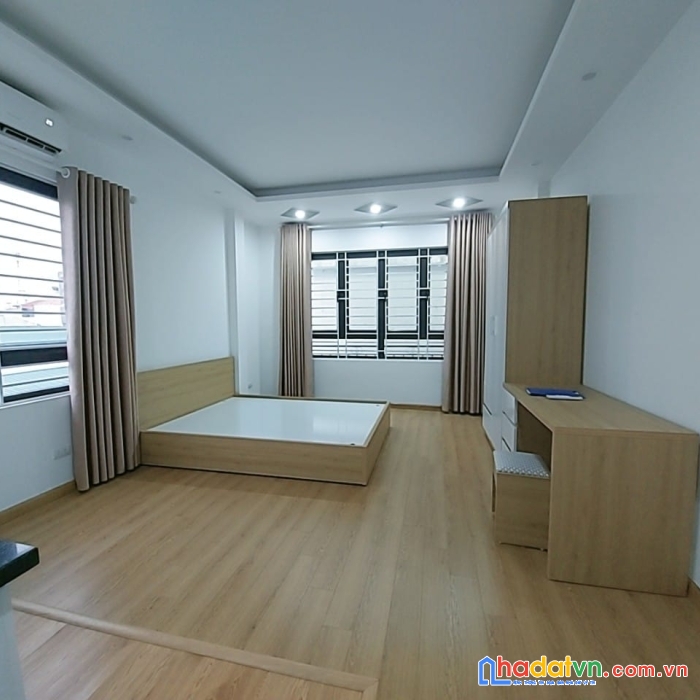 Nhà ngõ 267 hồ tùng mậu, oto đỗ cổng, 30m2, giá 2.75  tỷ