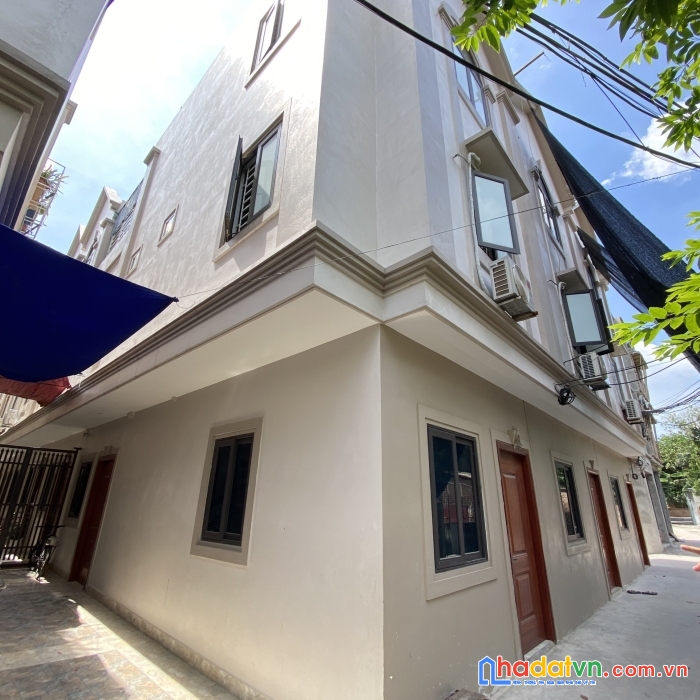 Chỉ 999 triệu sở hữu ngay nhà 3 tầng đẹp mới xây,cách sân bay nội bài 500m.