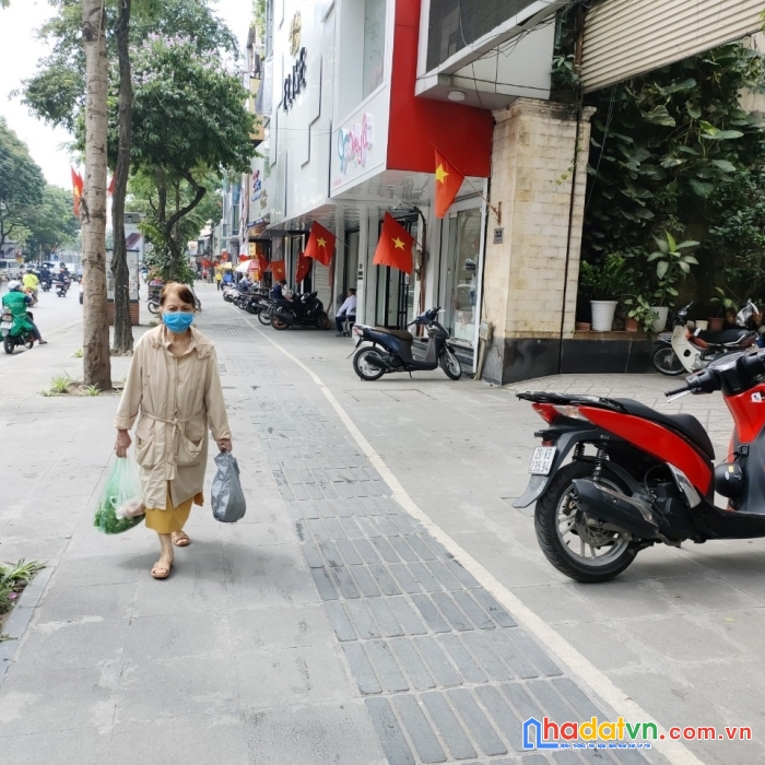 Đắt xắt ra miếng - bán nhà mặt phố thái hà - kinh doanh bậc nhất hà nôi