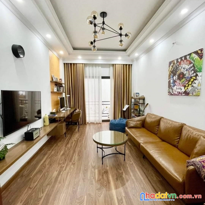 Bán nhà  ng khánh toàn cách 5m ô tô đỗ-59m-5 tầng -6,9 tỷ