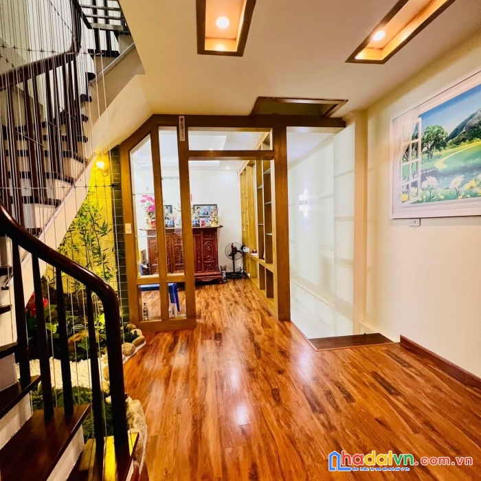 Bán nhà phố trần cung. hà nội 60 m x 4 tầng. 9 tỉ.ngõ thông ôtô vào tận nhà.