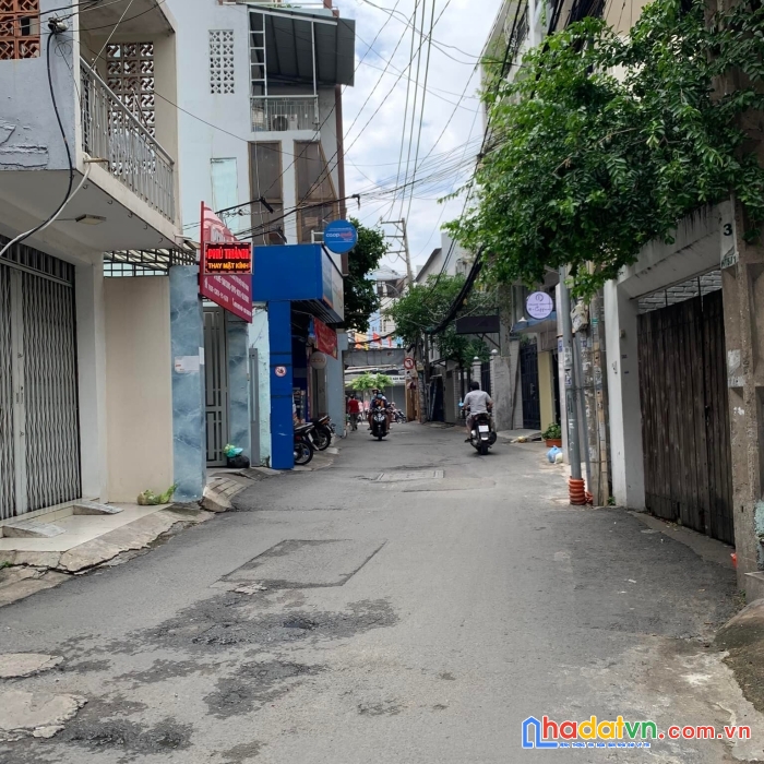 Nhỉnh 5 tỷ có ngay nhà cách mạng tháng 8, tân bình, 45m2 !!!