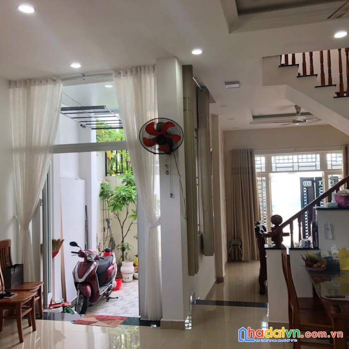 Nhà đẹp 4 tầng gần gigamall phạm văn đồng 90m2 giá 8 tỷ