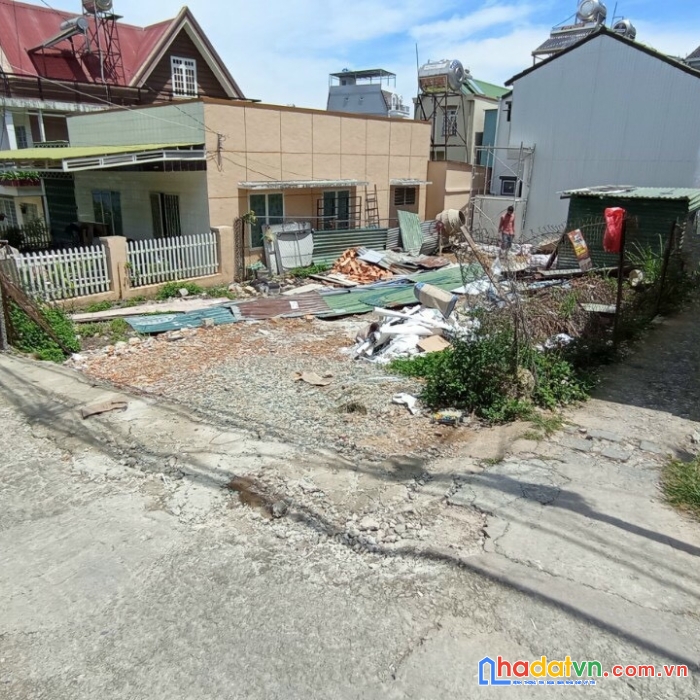 Chính chủ bán lô đất 2 mặt tiền đường mai hắc đế đà lạt giá 4.5 tỷ 76m2