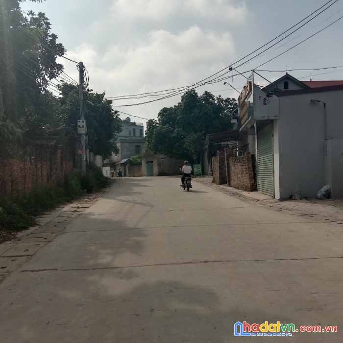 Bán 100m2 nam cương - hiền ninh cách trục chính 20m, ngõ thông đường ô tô full thổ cư.