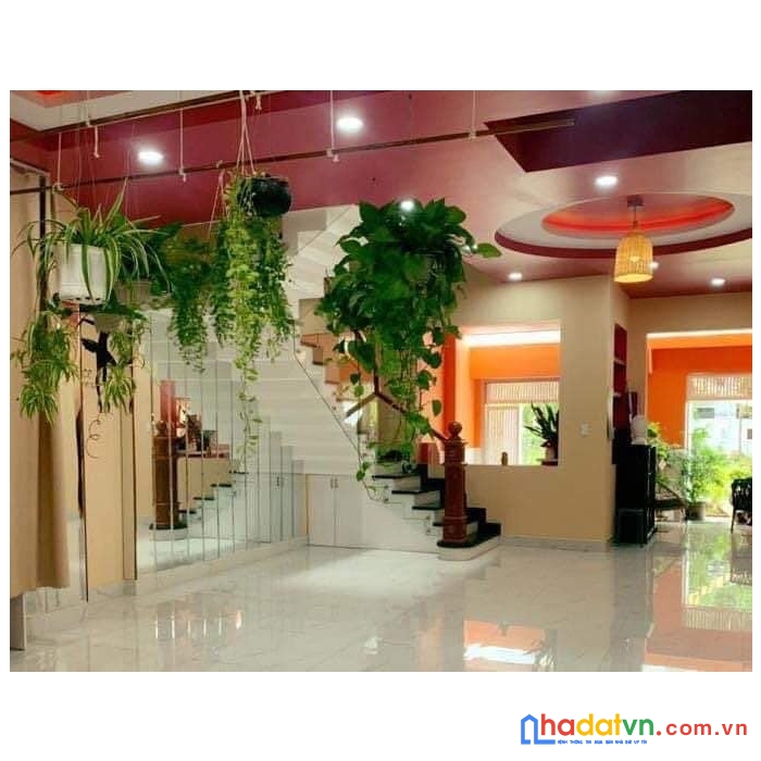 Biệt thự! cho thuê biệt thự sân vườn 17x20m nguyễn minh hoàng p12, tân bình