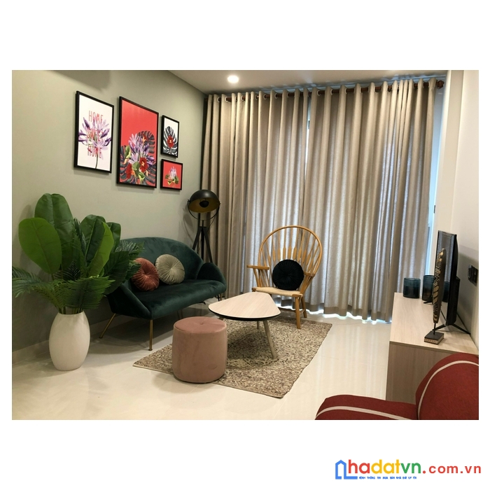 Chính chủ bán ch cao cấp saigon royal q4 70m2 2pn-2wc. đã có sổ hồng.