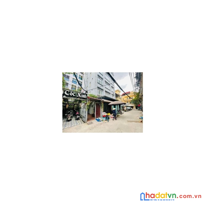 Chính chủ bán nhà 5 tầng ngõ 6 đặng văn ngữ, đống đa ô tô đỗ cổng giá 5,4 tỷ.