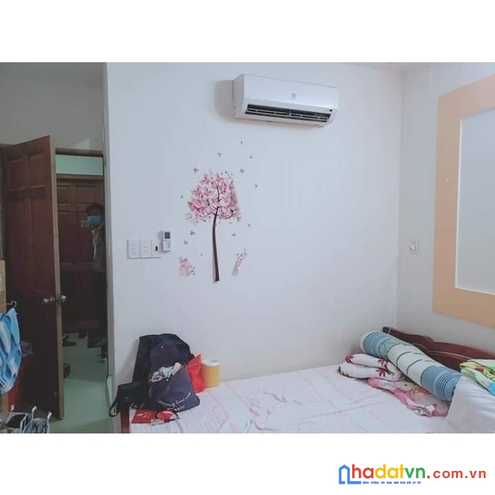 Bán nhà hoàng văn thụ, dt 37m2 giảm sốc chỉ 7.4 tỷ, 8 phòng