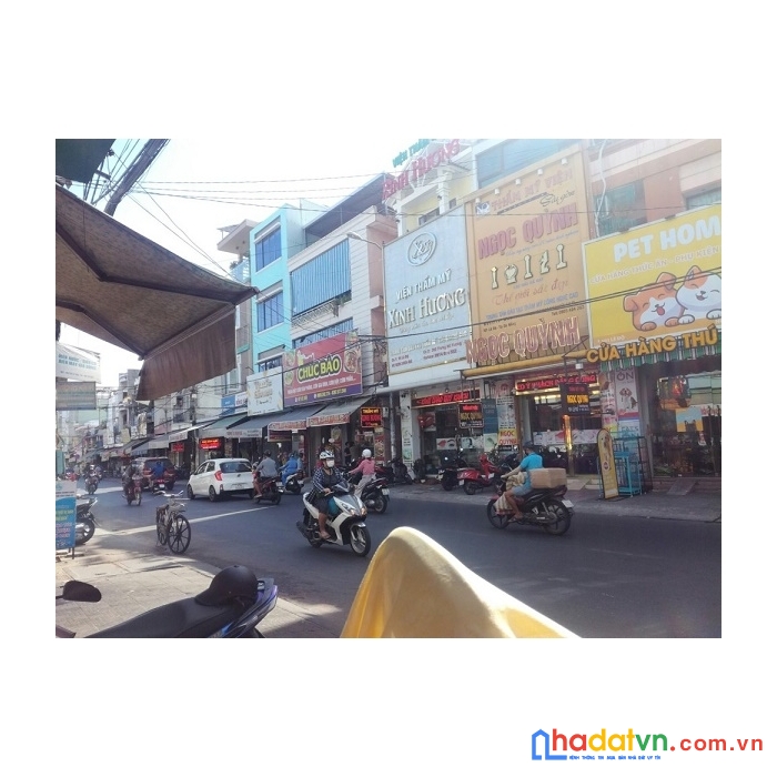 Siêu phẩm nhà 4 tầng mặt tiền lê độ đang kinh doanh tốt