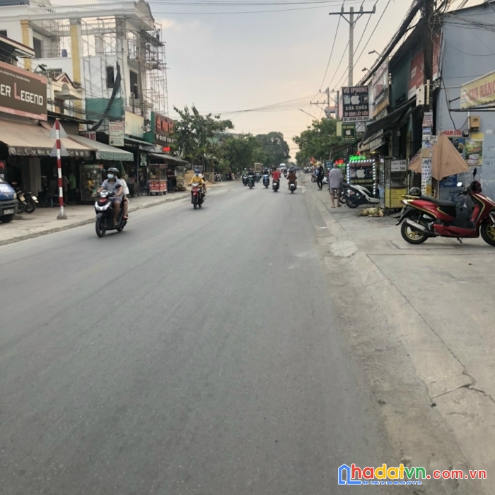 Kẹt tiền cần bán nhà mặt tiền kinh doanh lê văn tách dĩ an cách cầu vượt sóng thần 500m   dt 156m2