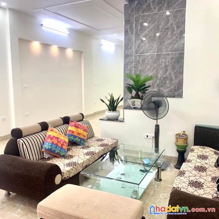 Bán nhà xuân thủy, cầu giấy, dòng tiền, 7 tầng thang máy, ngõ rộng, 12.8 t