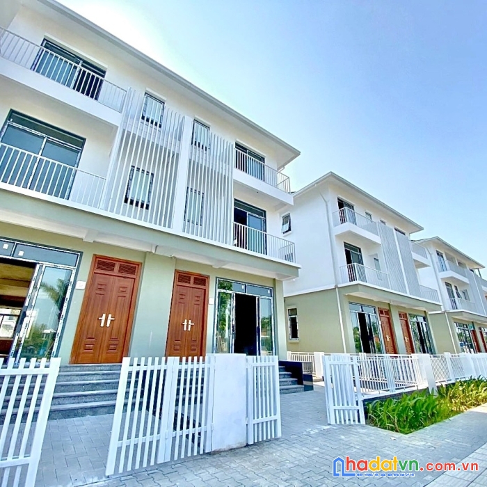 Biệt thự song lập 150m2 trả trước chỉ 1,9 tỉ đồng