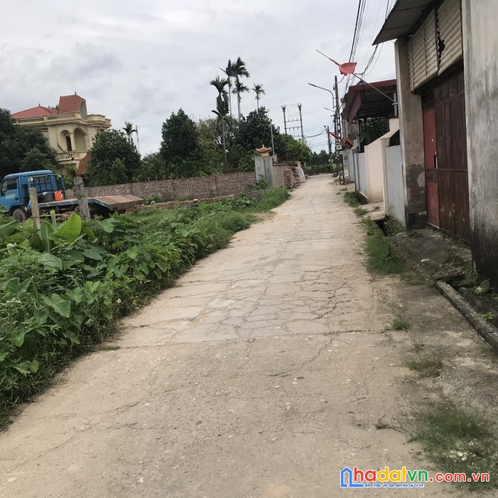 Lô góc 48m2 tại đình trung-xuân nộn-đông anh.đường 3.5m