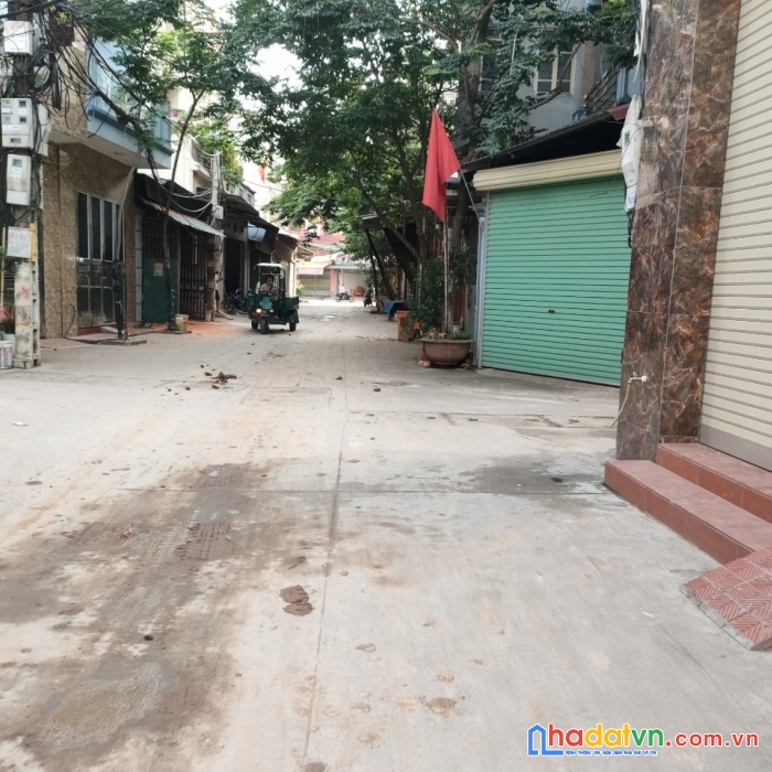 Chính chủ cần bán đất thành phố từ sơn .  hàng xóm đông anh thành phố hà nội . 
  diện tích 75 m