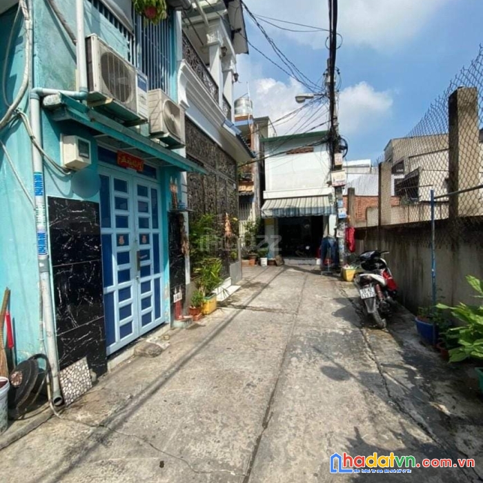Chính chủ cần bán nhà đường tỉnh lộ 10 phường bình trị  đông
quận bình tân.ngay khu tên lửa