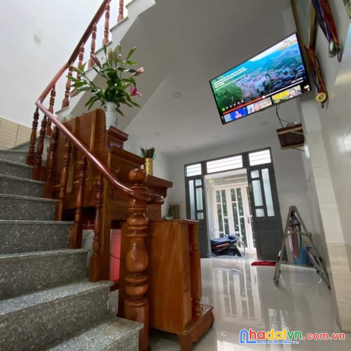 Quận 7 ngang 5m,gần siệu thị lotte,2 tầng chỉ 3,5 tỷ