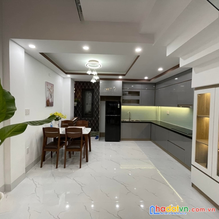 Chủ định cư mỹ, bán gấp nhà ông ích khiêm, nhà mới, 65m2, giá 3,9 tỷ