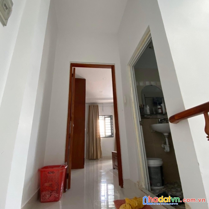 Chủ ngộp bank gấp. 1 trệt 1 lầu btct. lê văn lương tân hưng q7. 45m2 5x9. nhỉnh 3 tỷ.