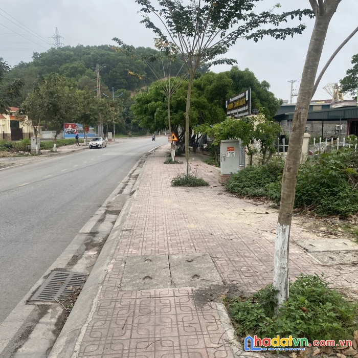 Đất thôn đông thành, xã đông xá huyện vân đồn, tỉnh quảng ninh