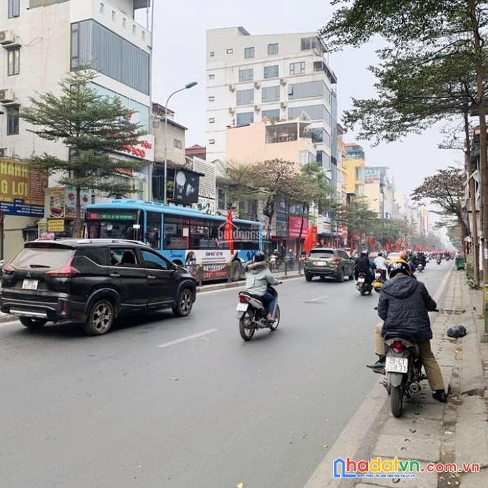Bán mặt phố cổ nguyễn khuyến, đống đa dt: 255 m2 đất , mặt tiền 10m giá 65 tỷ (có tl)