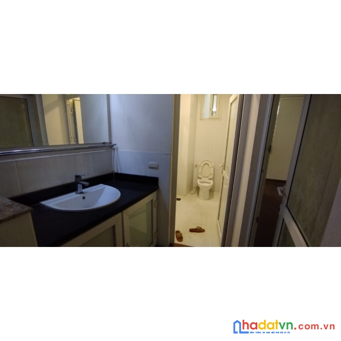 Cho thuê nhà lê duẩn 50m2, 5 tầng, full đồ, giá 12 triệu.