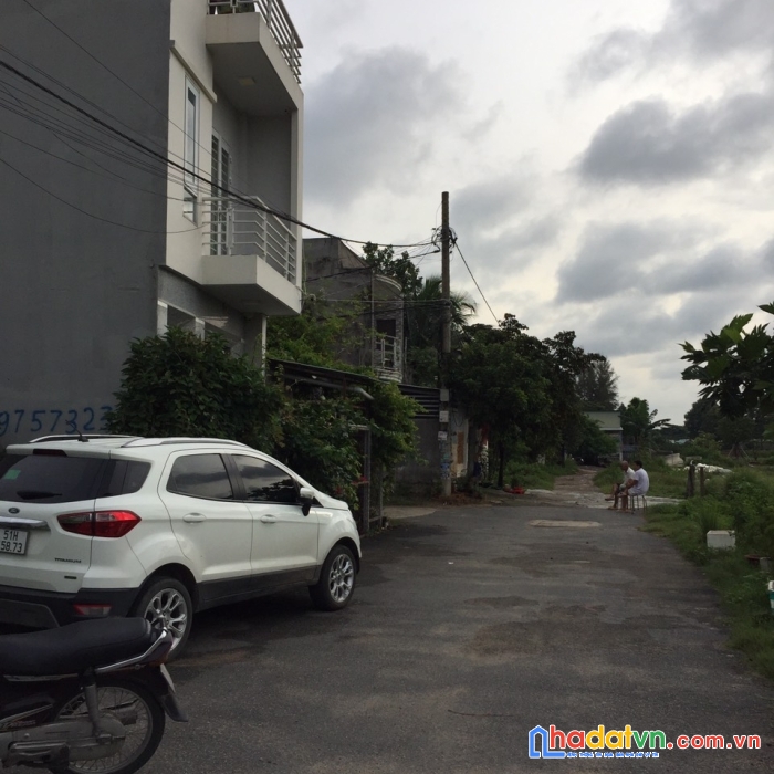  đất hẻm ô tô võ văn hát, q9. 3,9 tỷ - 88,1m.giá sốc!