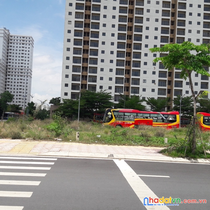 Bán đất 4x20m mặt tiền đường nguyễn hoàng, đất vuông đẹp.