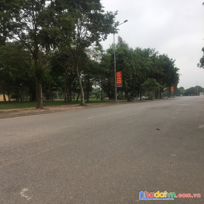 Bán 180m thôn đoài tàm xá đông anh gần công viên