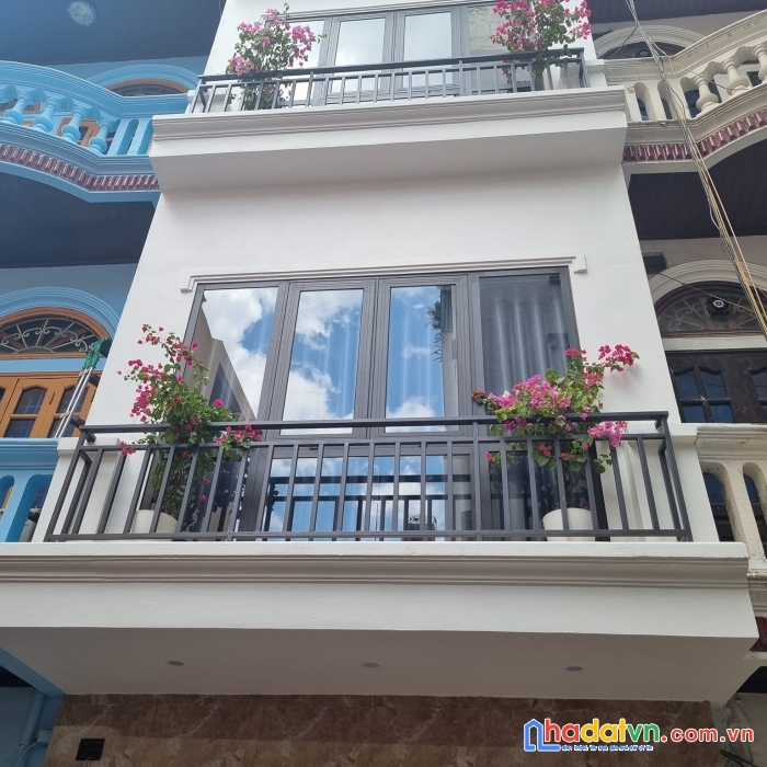 Bán nhà víp thái hà - nhà đẹp lung linh - cách phố chỉ 30m