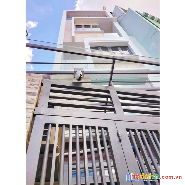 Hxh 5 tầng phan xích long 54m2 (4*13) giá 8.9 tỷ